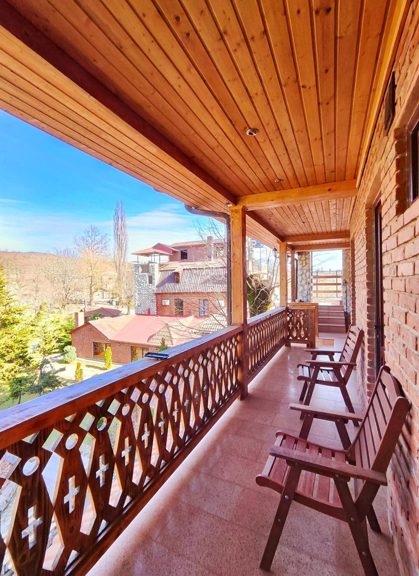 מלון Gordi Chateau Chikovani מראה חיצוני תמונה